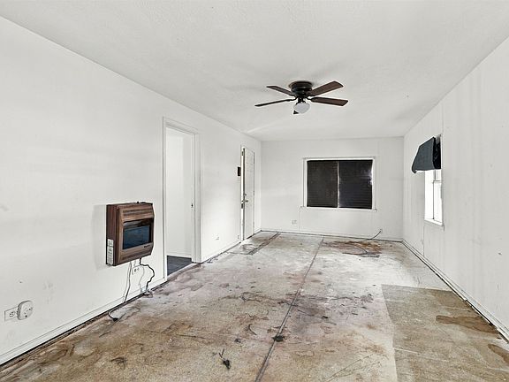 4th image of 214 W Mulberry St