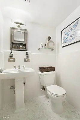 Sold by Corcoran | media 8