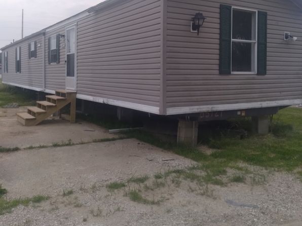 62 Easy Breeze Trailer Park #62