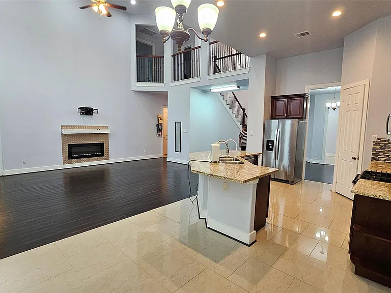 3715 Aldridge Dr — Photo 11