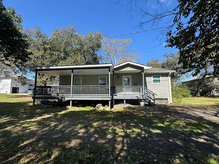 8928 Highway 23 — Photo 1