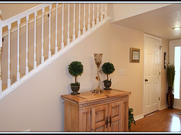 2nd image of 1921 Northfork Cir