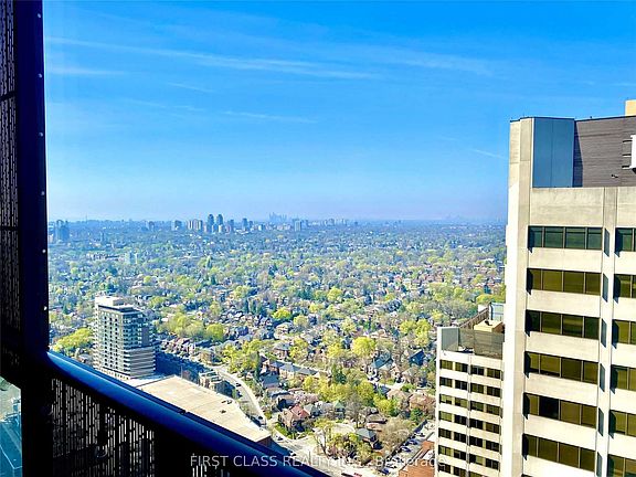 4th image of 8 Eglinton Ave E #3404