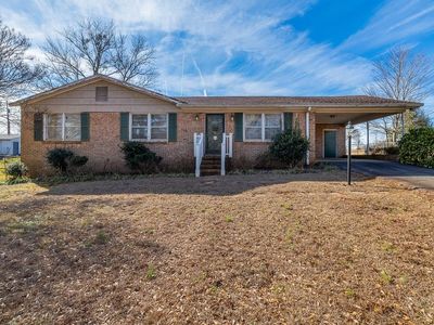 2008 Evergreen Dr, Boiling Springs, SC, 29316