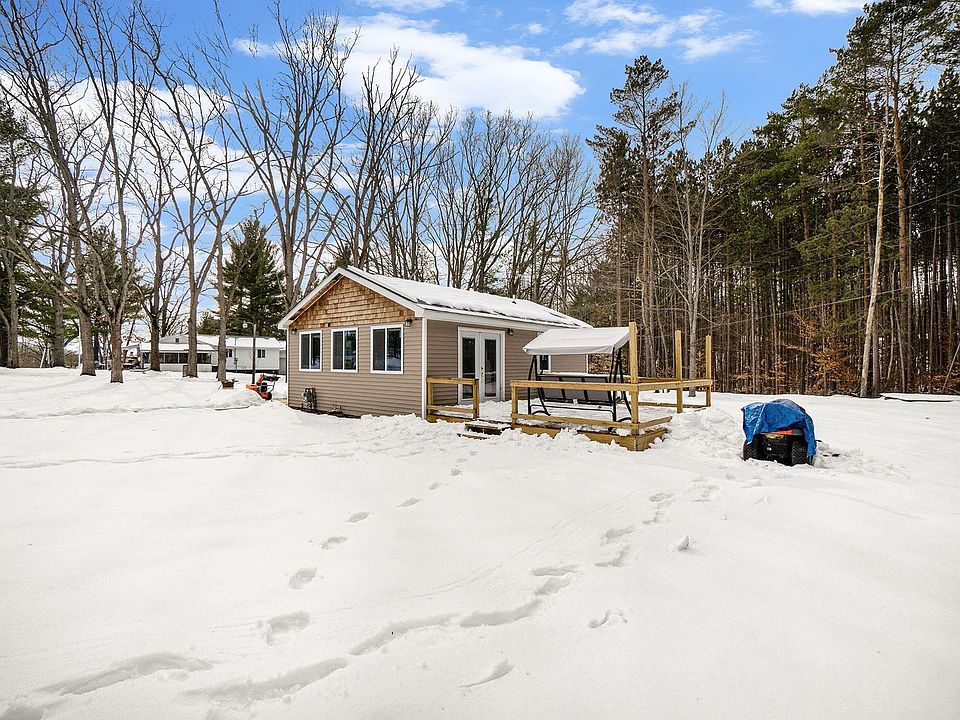 303 Oak St, Fife Lake, MI 49633 Zillow