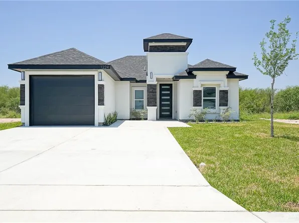 915 W Eisenhower Ave, Alton, TX 78573