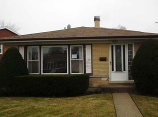 9150 E Prairie Rd, Evanston, IL 60203