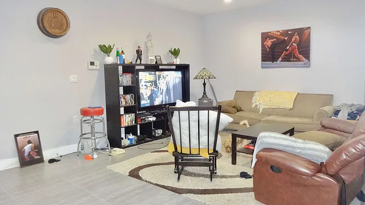 Rented by Grand & Co. | media 40