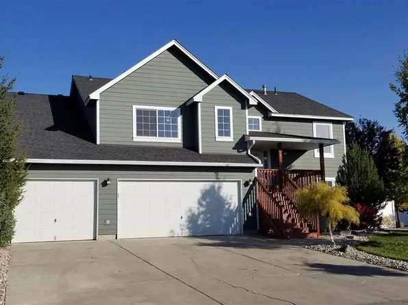 1002 N Country Club Dr, Deer Park, WA 99006