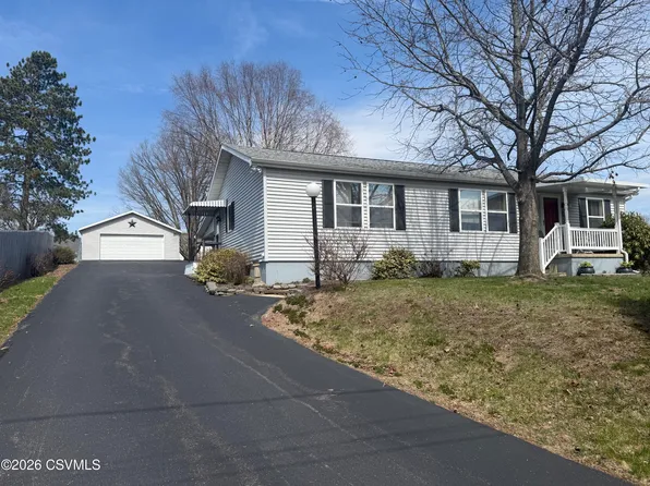 1611 1st Ave, Berwick, PA 18603