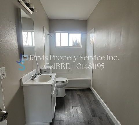 3rd image of 7018 Marbrisa Ave #U