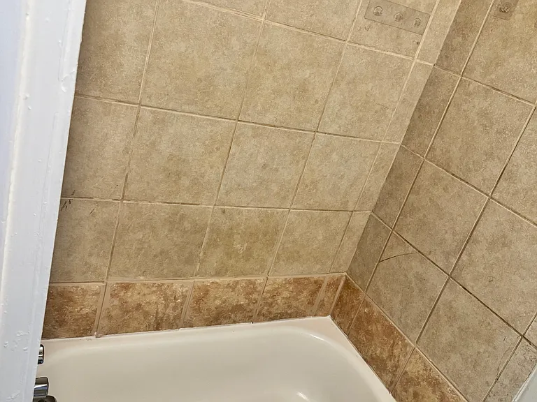 1409 N Dawson St #A — Photo 14