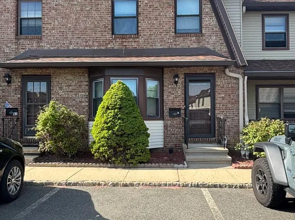 41 Village Green Way, Hazlet, NJ 07730