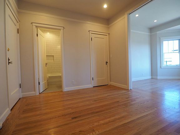 3rd image of 3560 21st St APT 5