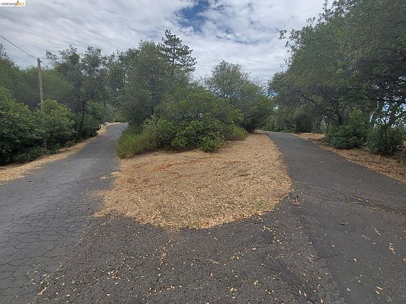 4th image of 19871 Panorama Pl S