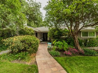 3670 S Newmark Avenue, Sanger, CA 93657