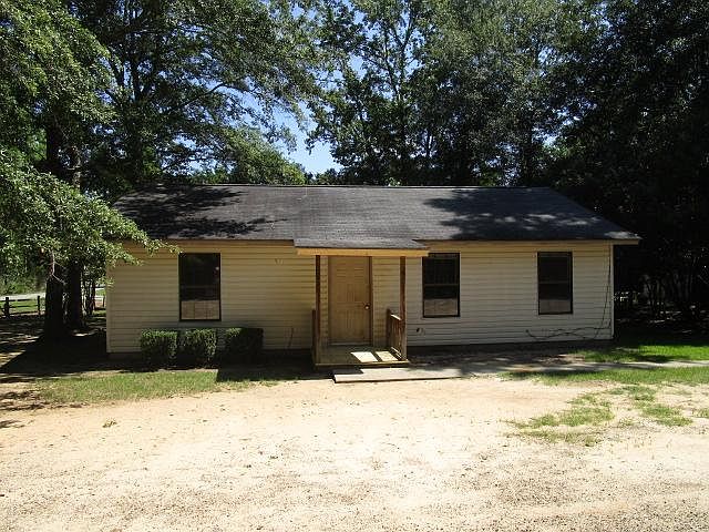 1st image of 101 Adria Ln