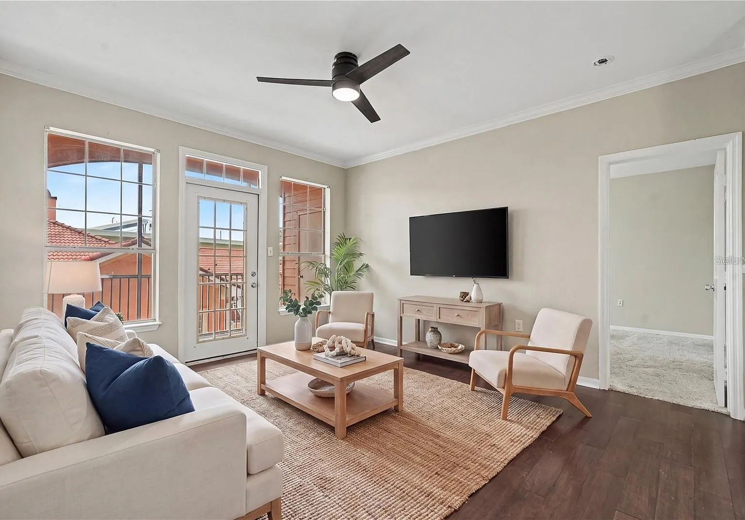 2 bed, 2.0 bath, 1085 sqft, $2,750 — Photo 4