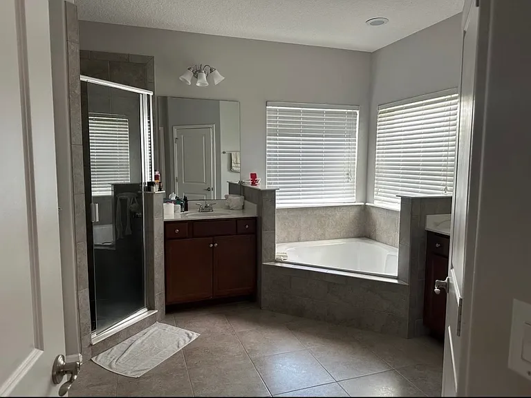 325 Heron Landing Rd — Photo 1