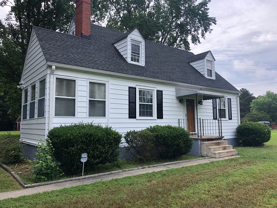 1st image of 2809 Sandy Ln