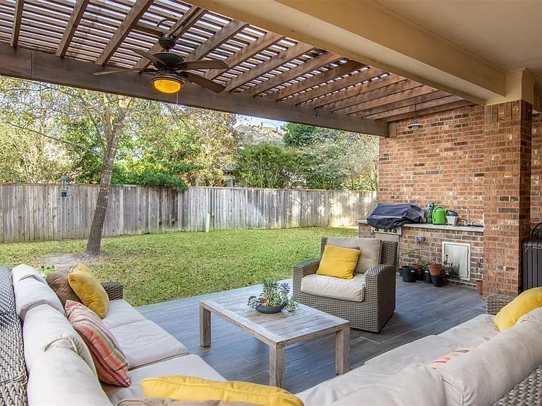 18 Petal Park Pl — Photo 34