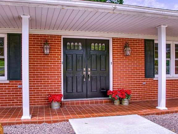 4th image of 10500 Browning Rd