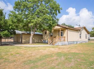 404 Crappie St, Somerville, TX 77879