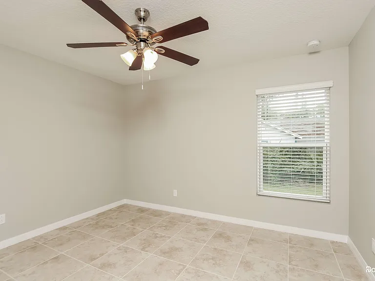542 Sea Crest Ave SW — Photo 11
