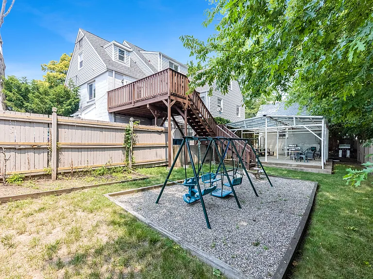 700 Kinderkamack Rd #1 — Photo 27