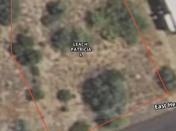 20534 E Hereford Dr, Mayer, AZ 86333