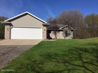 1110 Pine Ridge Rd, Martin, MI 49070