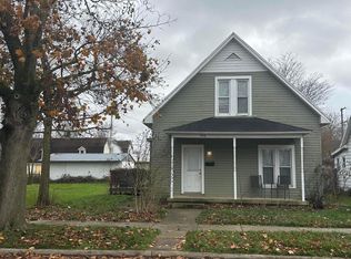 906 W Chestnut St, Mount Vernon, OH 43050