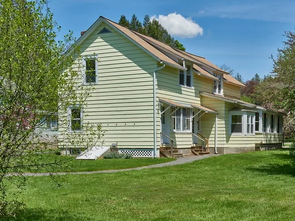 23 Church St, Stockbridge, MA 01262