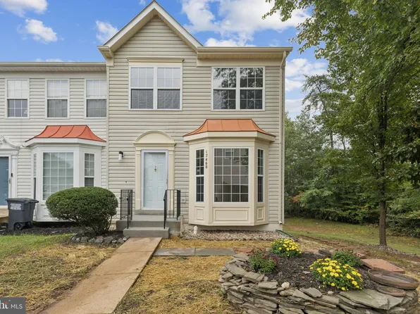 17460 Tangariro Sq, Dumfries, VA 22025