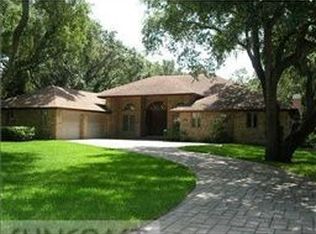 8453 Cranes Roost Dr, New Port Richey, FL 34654