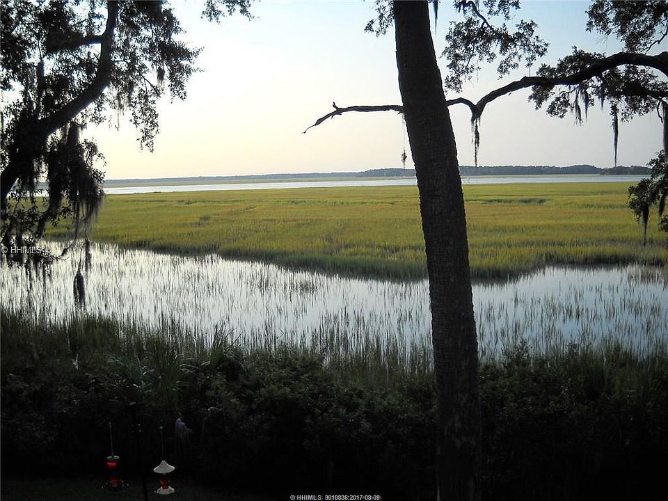 1st image of 4 Cooper Cove Dr