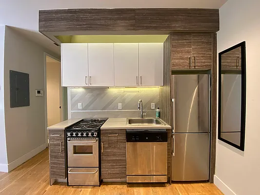 Rented by Simply Brooklyn Realty Inc | media 16