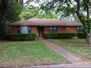 600 Ray Andra Dr, Desoto, TX 75115