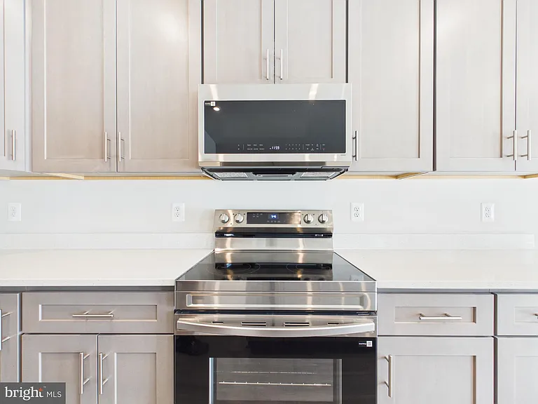 362 Baker Dr — Photo 12