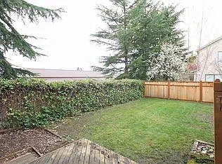 12526 NE 166th St — Photo 8