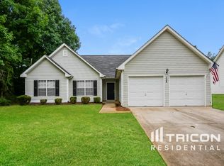 734 Lilac Dr, Locust Grove, GA 30248