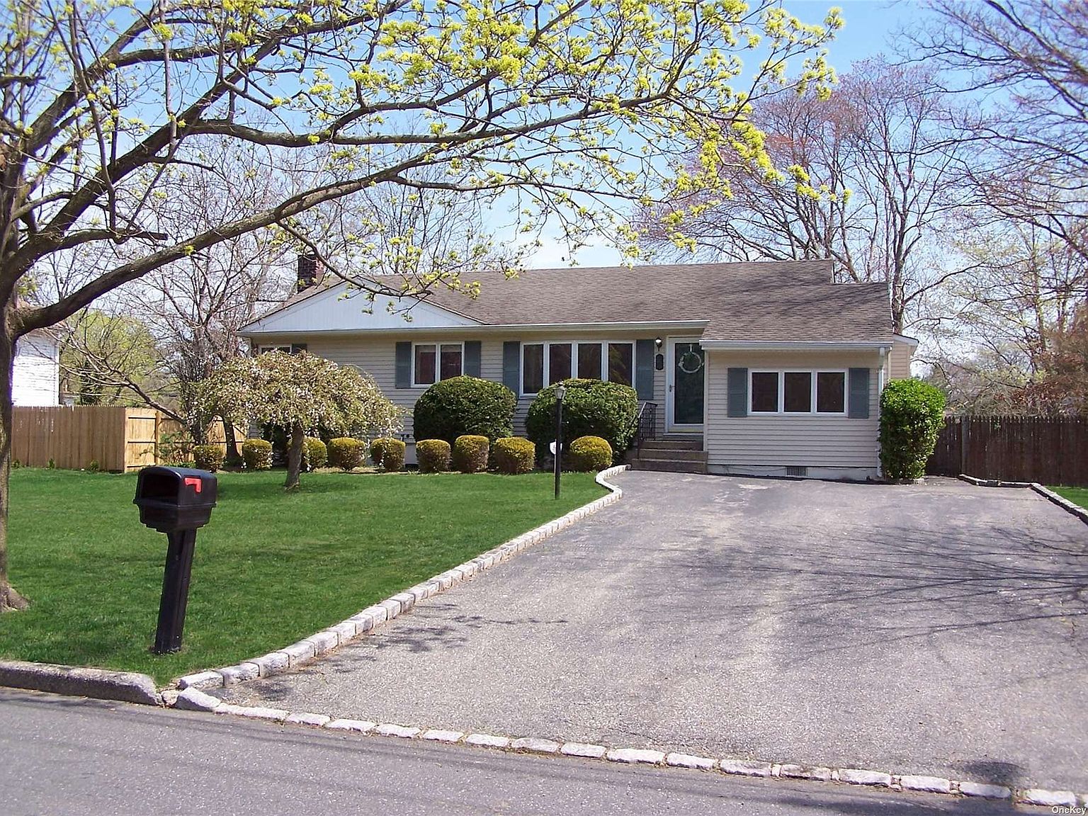 169 Mount Pleasant Road, Smithtown, NY 11787 Zillow