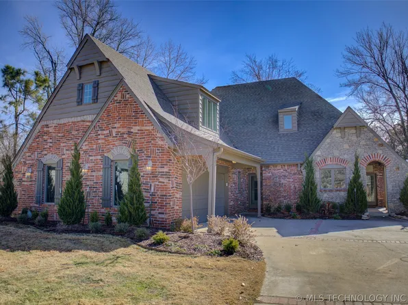 1424 E 43rd Ct, Tulsa, OK 74105