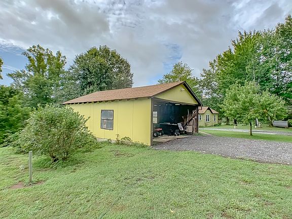 5th image of 128 Oakhaven Dr