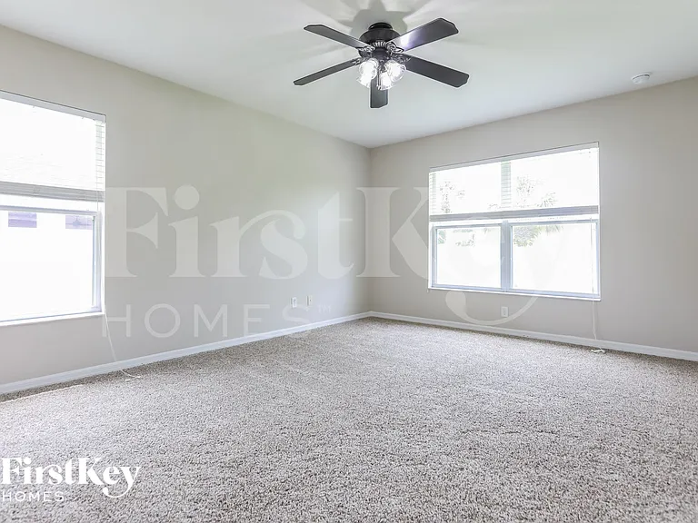 2943 Belleville Ter — Photo 8