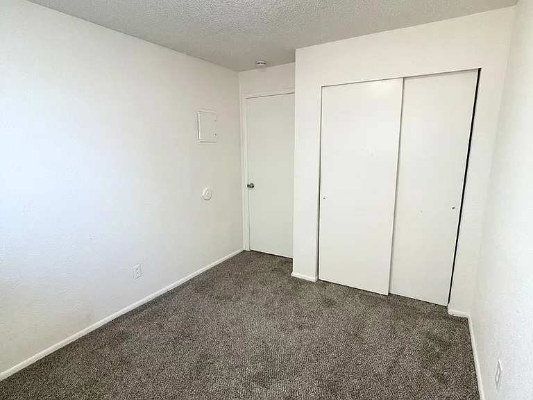 Tanner Duplex — Photo 10