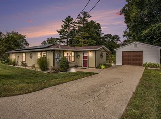 17 Warbler Dr NE, Sparta, MI 49345