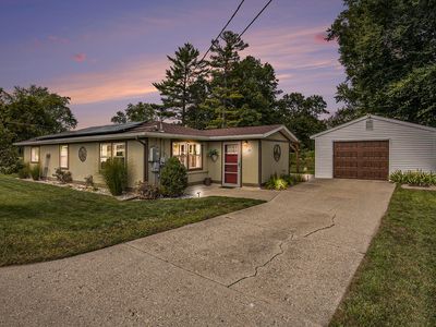 17 Warbler Dr NE, Sparta, MI, 49345