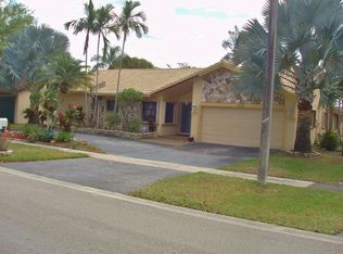 10402 NW 6th St, Fort Lauderdale, FL 33324