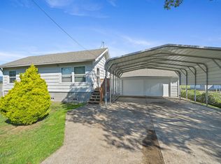 2450 Nielsen Rd, Tillamook, OR 97141